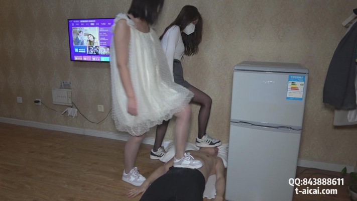 140849d6378pdeimh87ie9.jpg