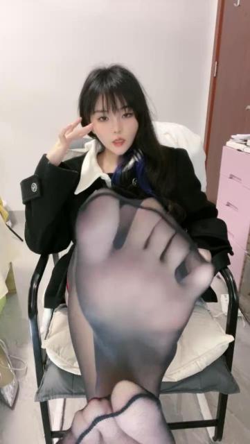 015141gjpxw49rp991wiz5.jpg