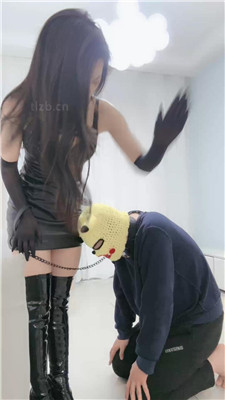 215830brr6zola9slyw0ay.jpg