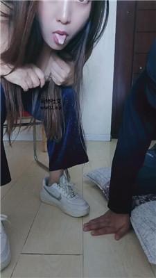 231727a44vudyyl16cdby1.jpg