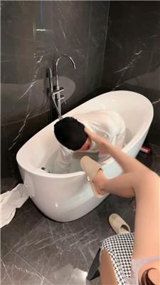 212504traex3bafk9qqbax.jpg 212504traex3bafk9qqbax.jpg