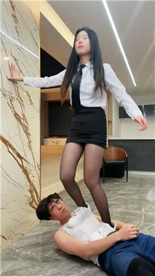 麋鹿银儿_20241230060639.JPG 麋鹿银儿_20241230060639.JPG