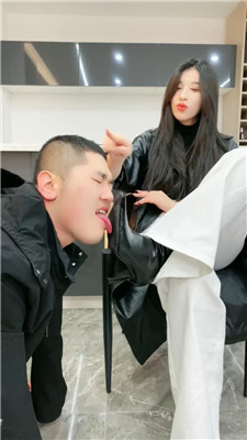 麋鹿银儿_20250301235915.JPG