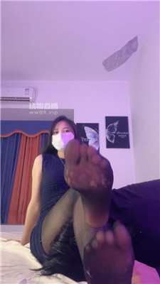 【甜恬】坐脸窒息-黑丝诱惑
