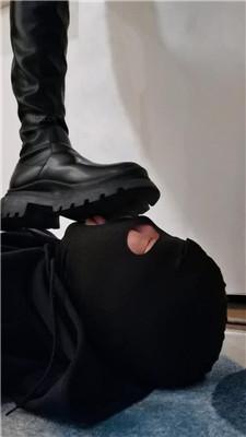 091738svslk79ljkjlbpj2.jpg