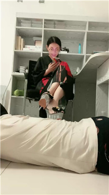 【总攻大人】无意识碾压踩脚垫