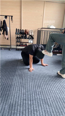 2510091435_20251009143619.JPG 2510091435_20251009143619.JPG