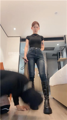2510142036_20251014203646.JPG