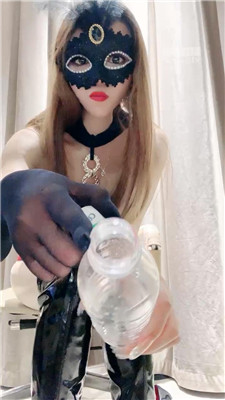 【冰姬】皮靴裸足倒计时    251026-1BP