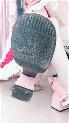 【子衿】洛丽塔妹妹白丝鞋底炸    251029-20BP