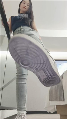 【思怡】小白鞋白棉袜口水坐垫    251104-21BP