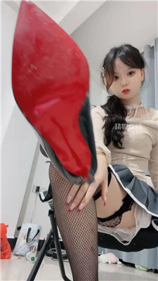 【奈奈大人】渔网袜炸    251107-17BP