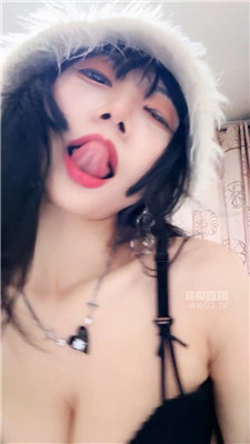 【兔粉粉】舔你吃你咬你口水诱惑    251113-22BP