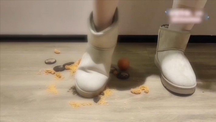 雪地靴踩鸡蛋饼干  JS251115~7BP