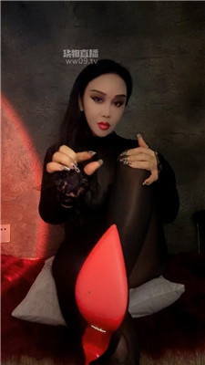 【枫叶】高跟黑丝美臀    251208-8BP