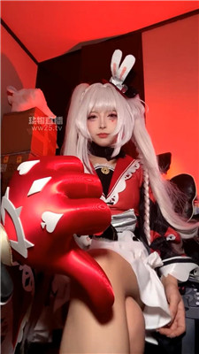 【03loveyo】火花大人白棉袜裸足踩    260217-1BP