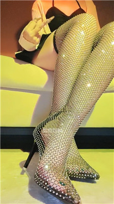 【桃老师】情侣奴伺候情侣主    260308-21BP