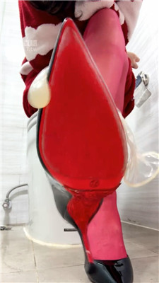 【小璃】红丝byt乳母绿王八    260328-6BP