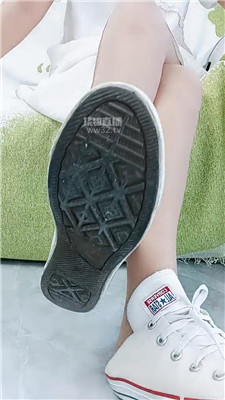 【依甜】C死穿女装的贱狗    260405-34BP