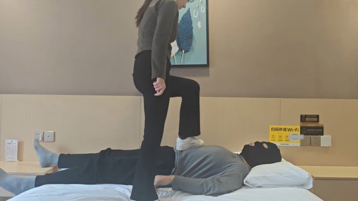 素人小雨踩头踩裆 ACYC-5451BP