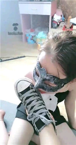 楚琪S小女M脏鞋底每次都有突破