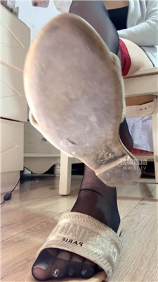 【咬猫】脏鞋黑丝秒设早些炸J    260423-18BP