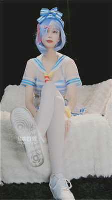 【指针】蕾姆白丝裸足    260424-18BP