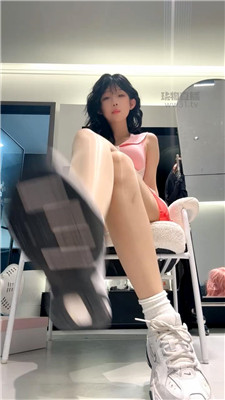 【一茶】啦啦队长的白棉袜    260506-34BP