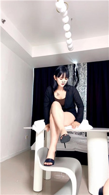 婉瑶4955