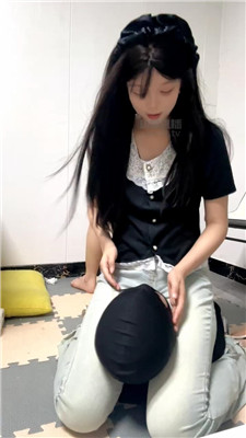 谰谰3441