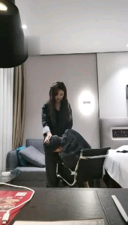 夏馨S聚会过后强制开发素人惩罚猥亵大叔