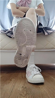 【佳怡】女绿玩弄贱狗的女朋友    260626-11BP