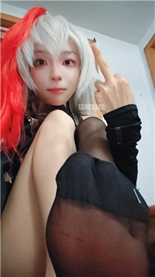 【美少女战士】黑丝裸足诱惑寸爆    260629-26BP